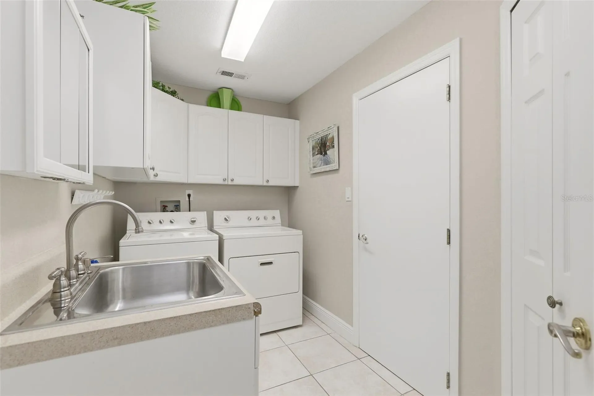 696 Wyckliffe Place Winter Springs FL 32708