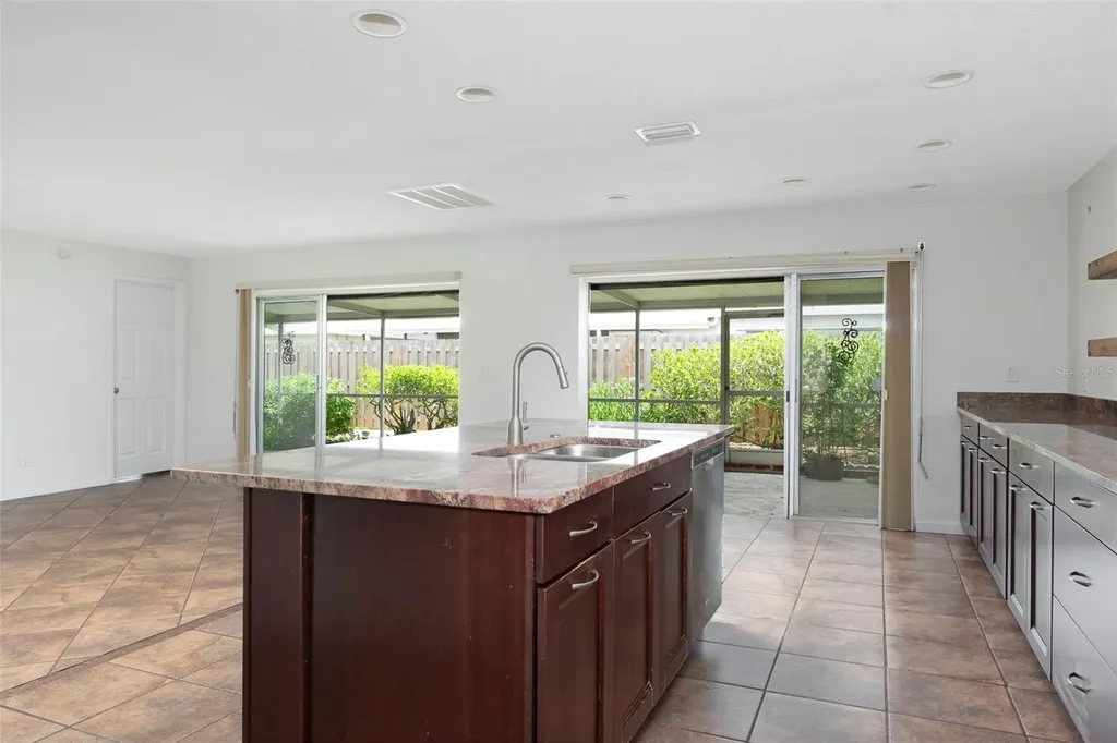6575 Green Valley Drive Seminole FL 33777