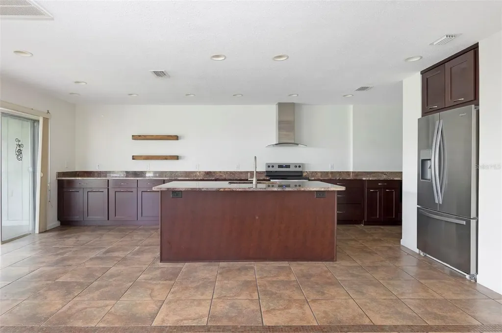 6575 Green Valley Drive Seminole FL 33777