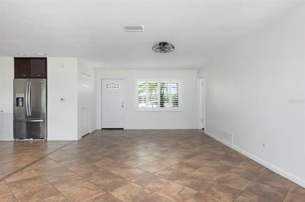 6575 Green Valley Drive Seminole FL 33777