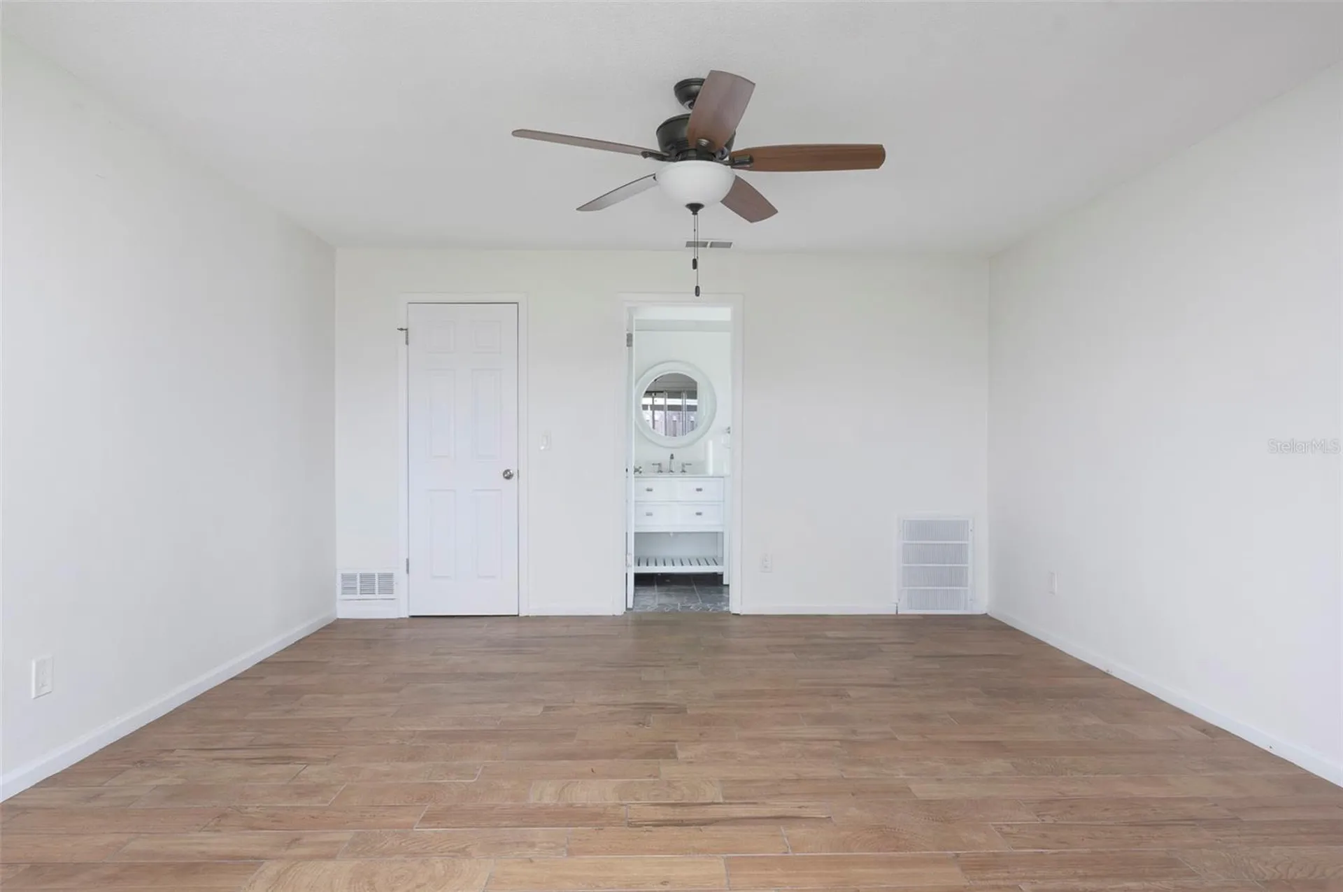 6575 Green Valley Drive Seminole FL 33777