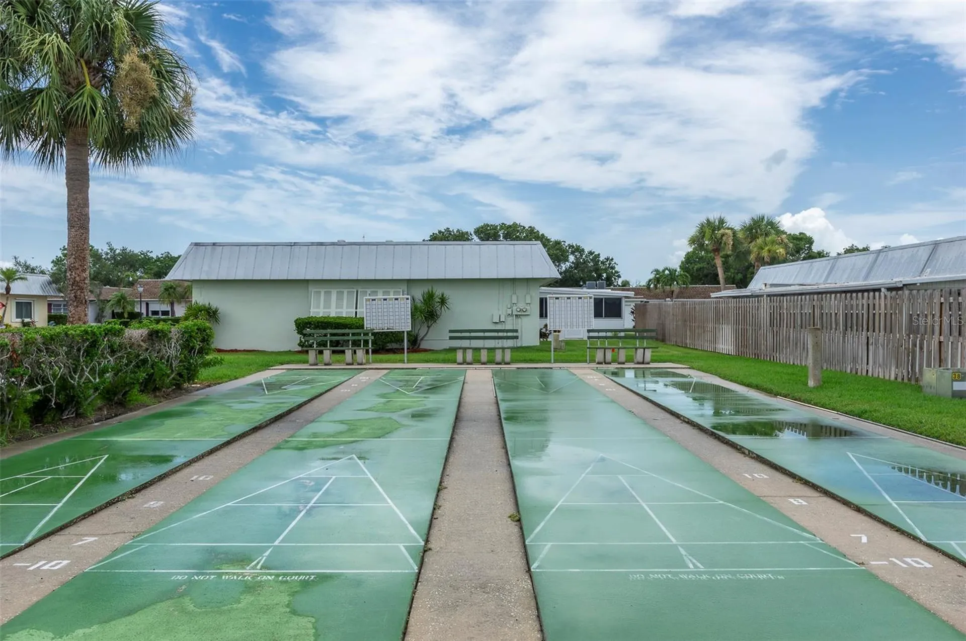 6575 Green Valley Drive Seminole FL 33777