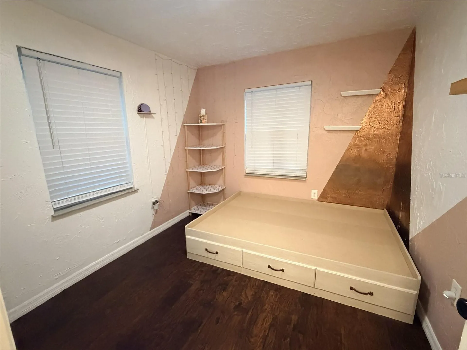 1707 W Comanche Avenue Tampa FL 33603