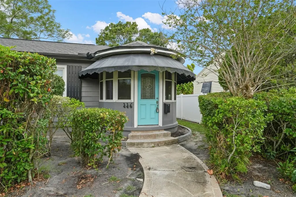 446 37th Avenue NE St Petersburg FL 33704