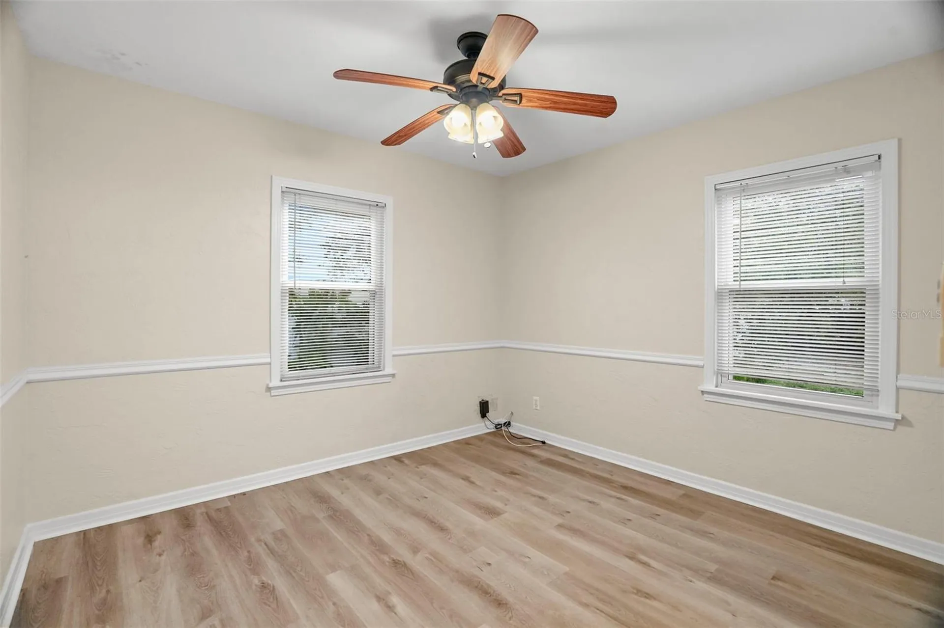 446 37th Avenue NE St Petersburg FL 33704