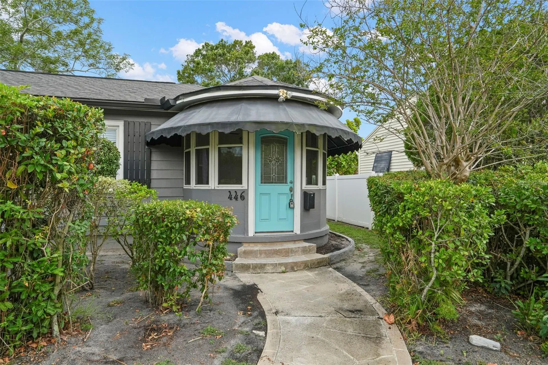 446 37th Avenue NE St Petersburg FL 33704
