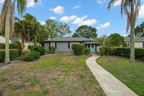 446 37th Avenue NE St Petersburg FL 33704