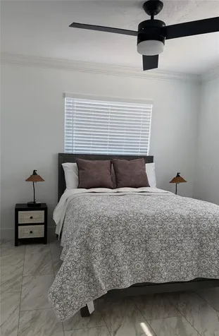 4534 N Lake Drive Sarasota FL 34232