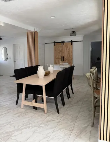 4534 N Lake Drive Sarasota FL 34232
