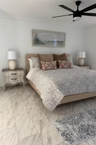 4534 N Lake Drive Sarasota FL 34232