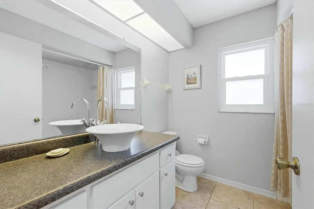 5874 Covington Way Sarasota FL 34232