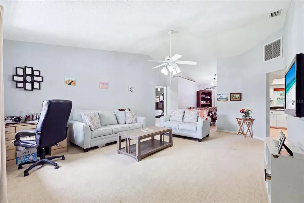 5874 Covington Way Sarasota FL 34232