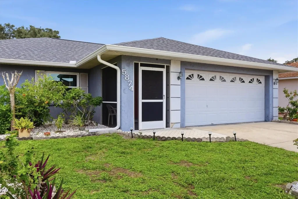 5874 Covington Way Sarasota FL 34232
