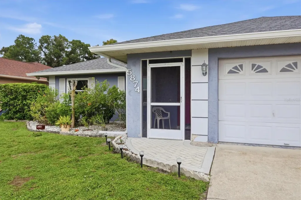 5874 Covington Way Sarasota FL 34232