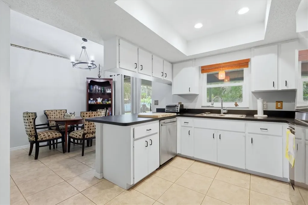 5874 Covington Way Sarasota FL 34232
