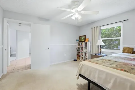5874 Covington Way Sarasota FL 34232