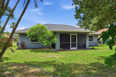 5874 Covington Way Sarasota FL 34232