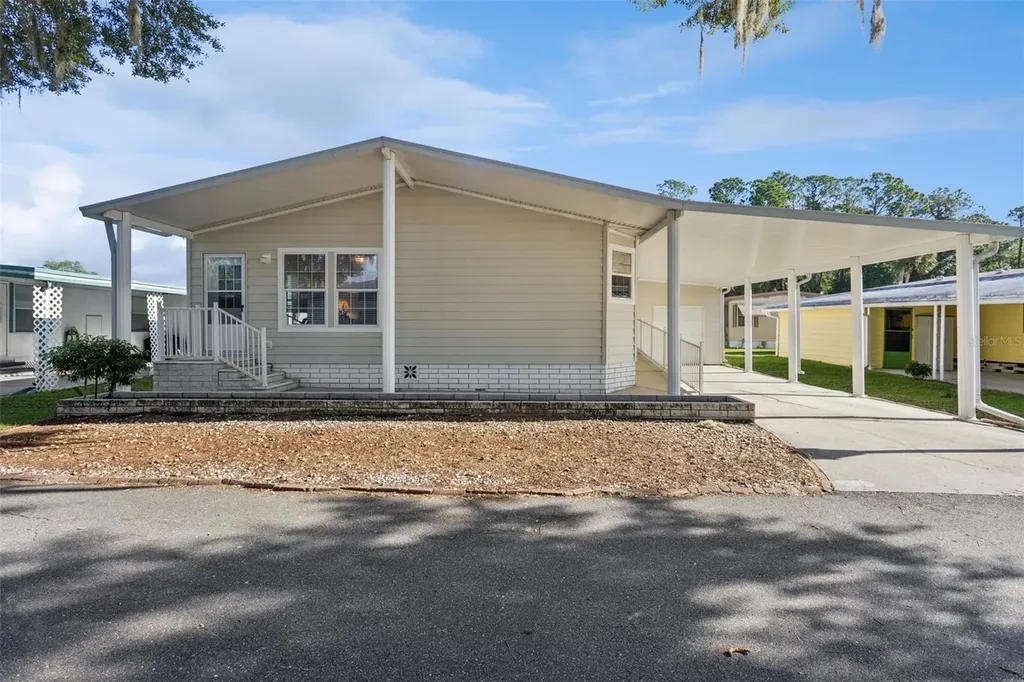 212 Palm Meadows Drive Eustis FL 32726