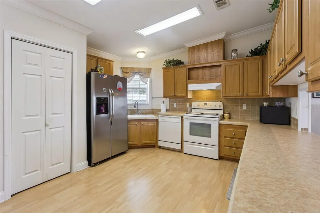 212 Palm Meadows Drive Eustis FL 32726