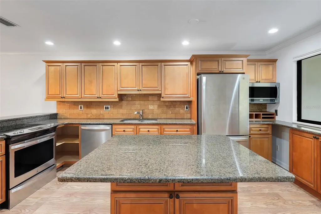608 S Main Avenue Minneola FL 34715