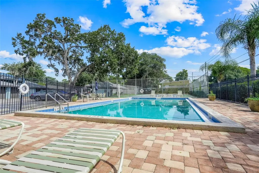 608 S Main Avenue Minneola FL 34715