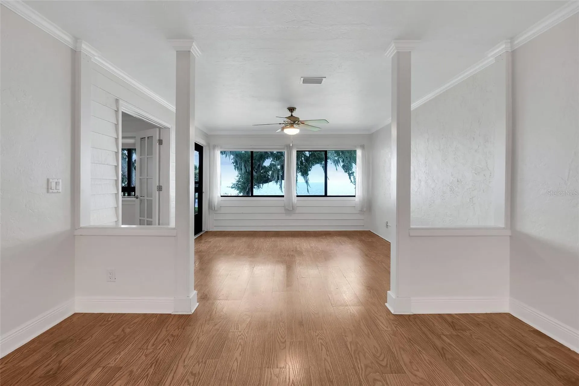 608 S Main Avenue Minneola FL 34715
