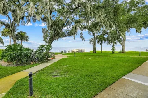 608 S Main Avenue Minneola FL 34715