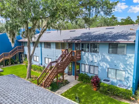 608 S Main Avenue Minneola FL 34715