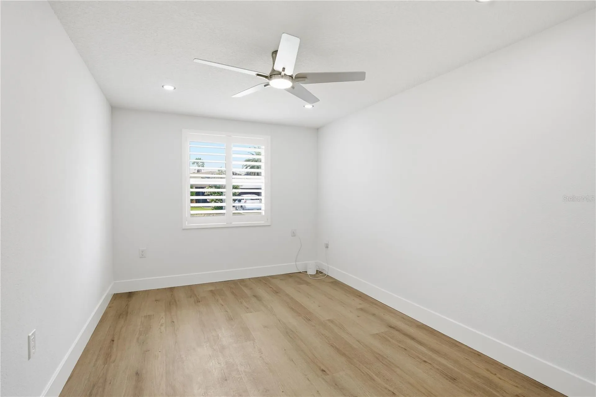9911 Island Harbor Drive Port Richey FL 34668