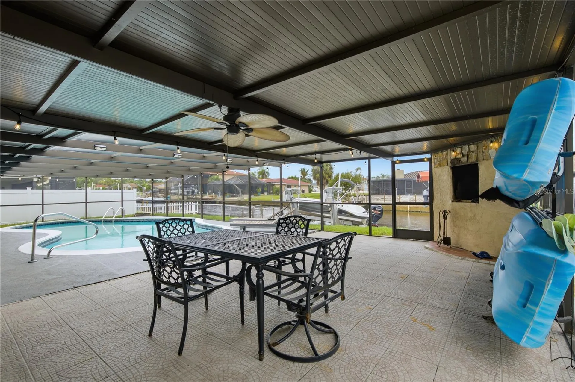 9911 Island Harbor Drive Port Richey FL 34668