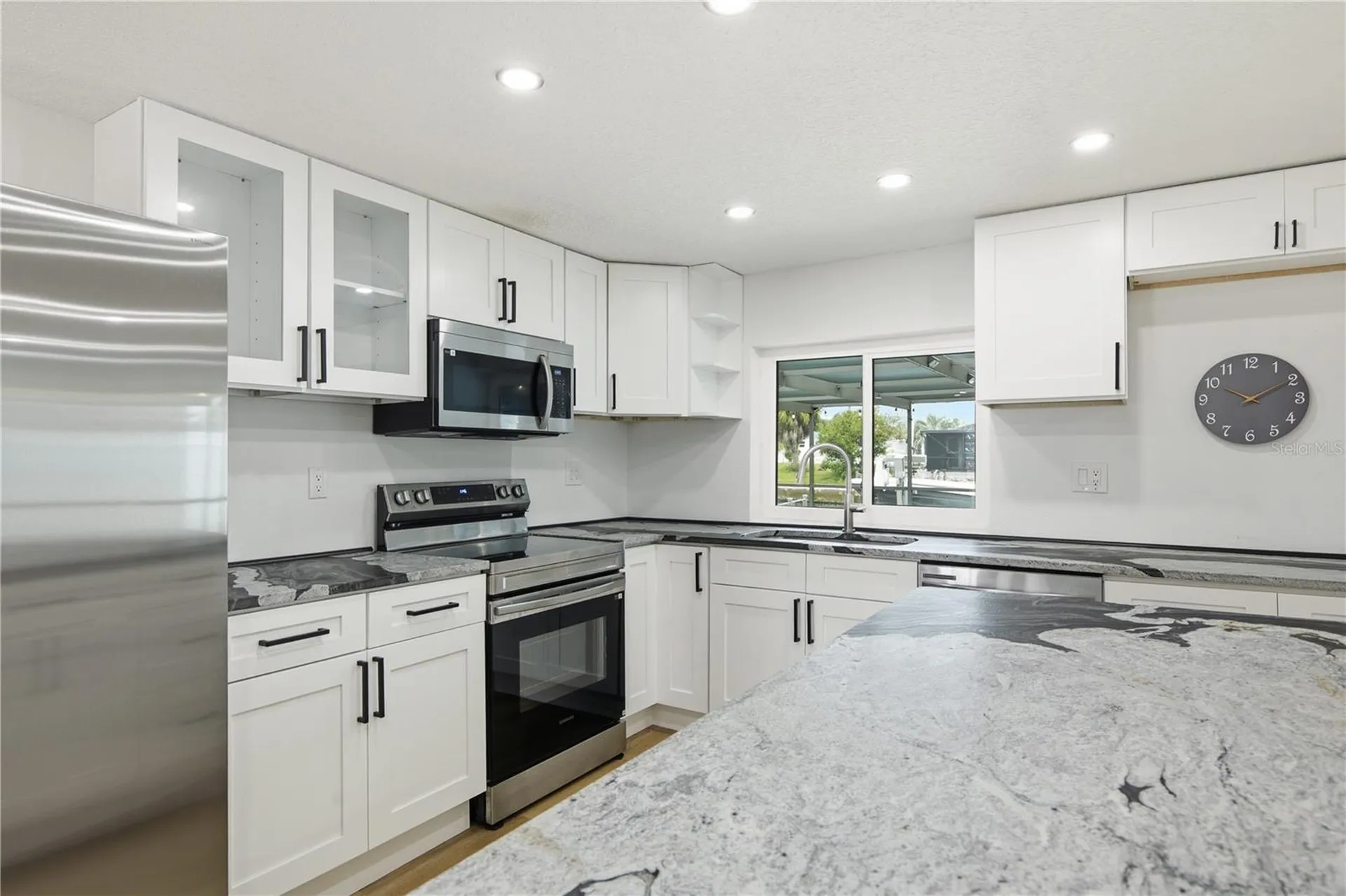 9911 Island Harbor Drive Port Richey FL 34668