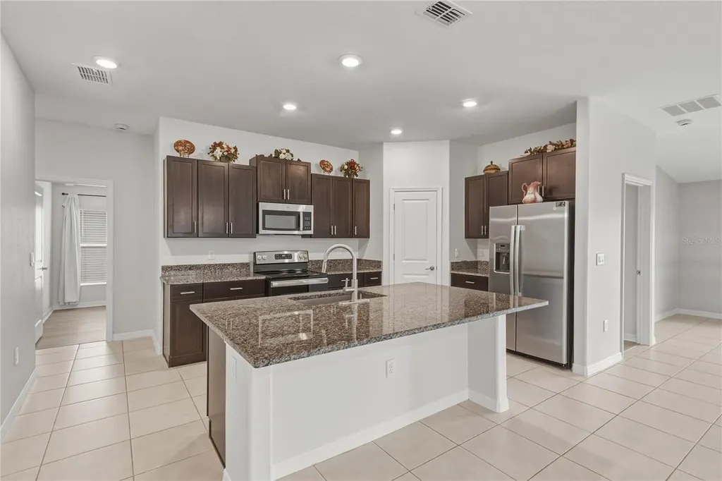 4334 Trotters Way Lakeland FL 33801