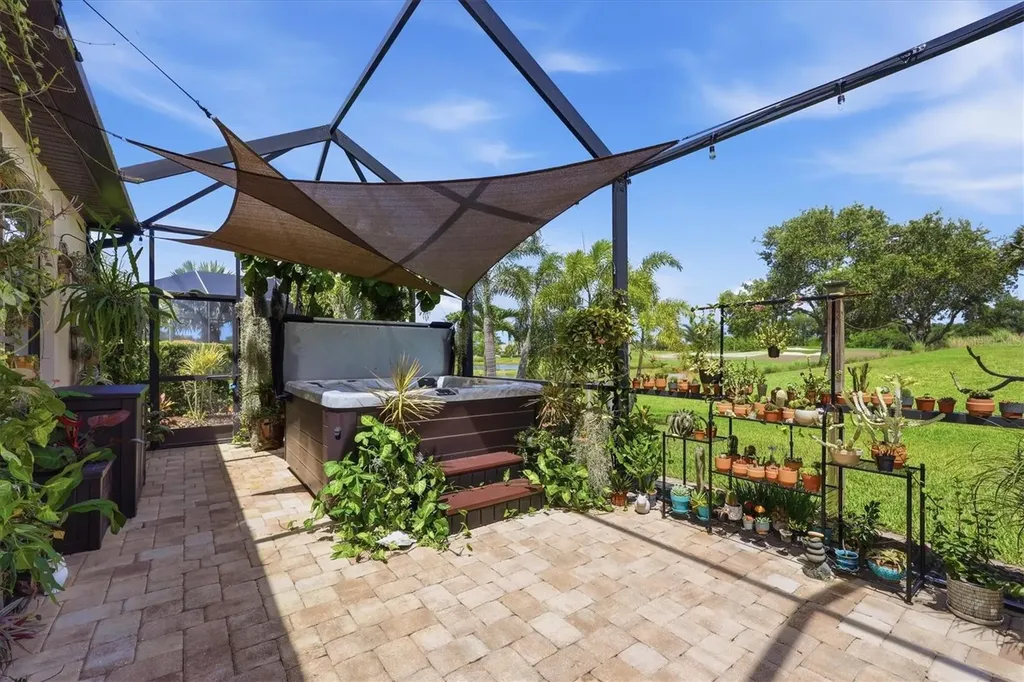 6540 Willowshire Way Bradenton FL 34212