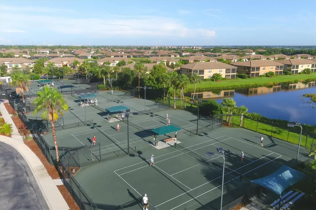 6540 Willowshire Way Bradenton FL 34212