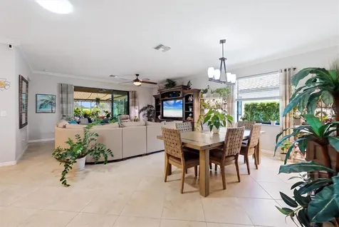 6540 Willowshire Way Bradenton FL 34212