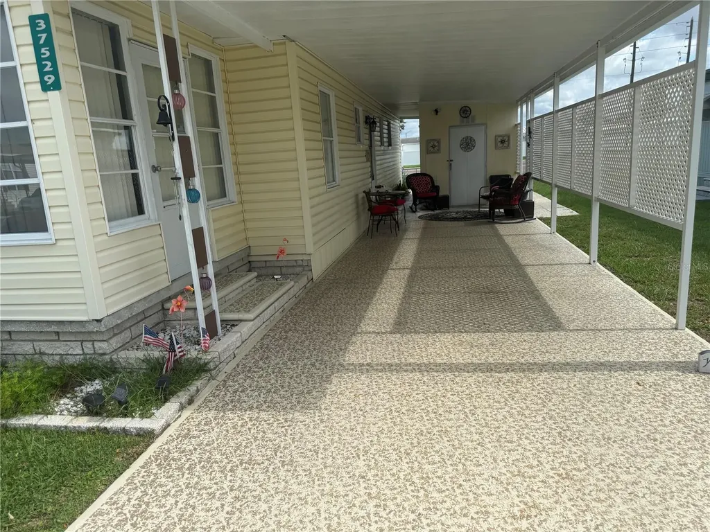 37529 Attica Avenue Zephyrhills FL 33542