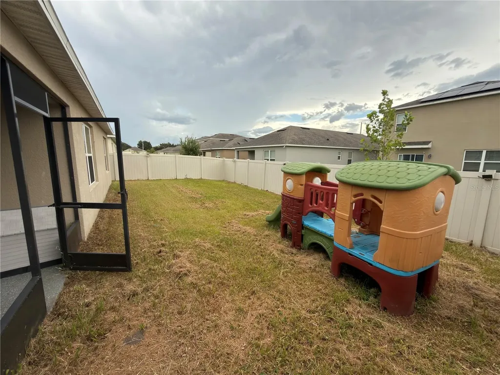 1973 Carnostie Road Winter Haven FL 33884