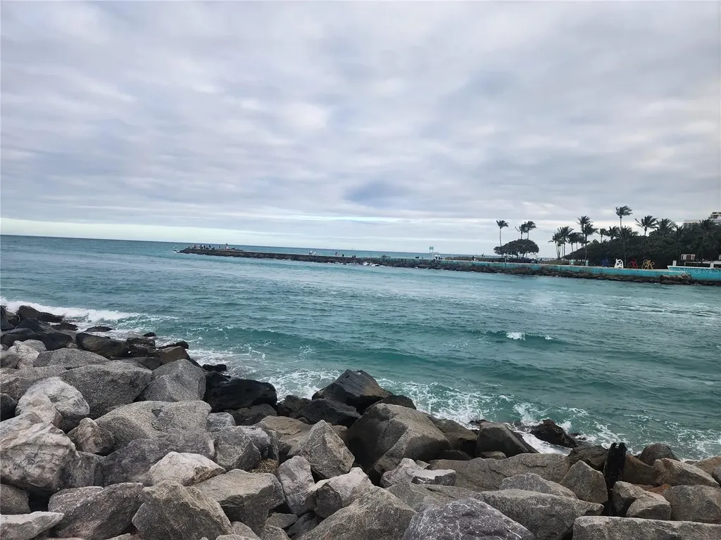 955 79th Terrace Miami Beach FL 33141