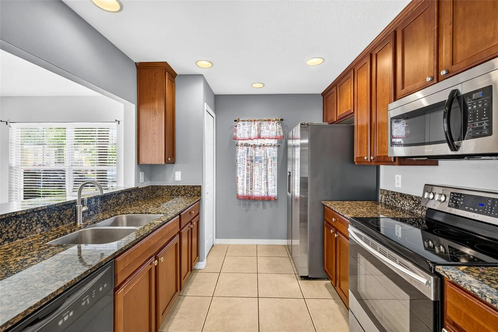 37602 Aaralyn Road Zephyrhills FL 33542