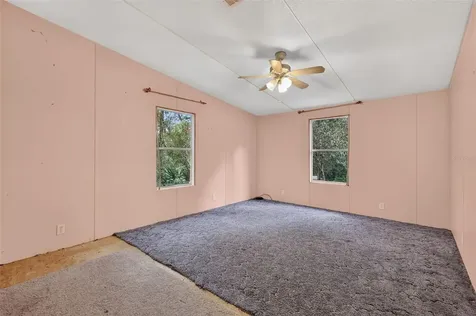 20241 Saltsdale Road Umatilla FL 32784