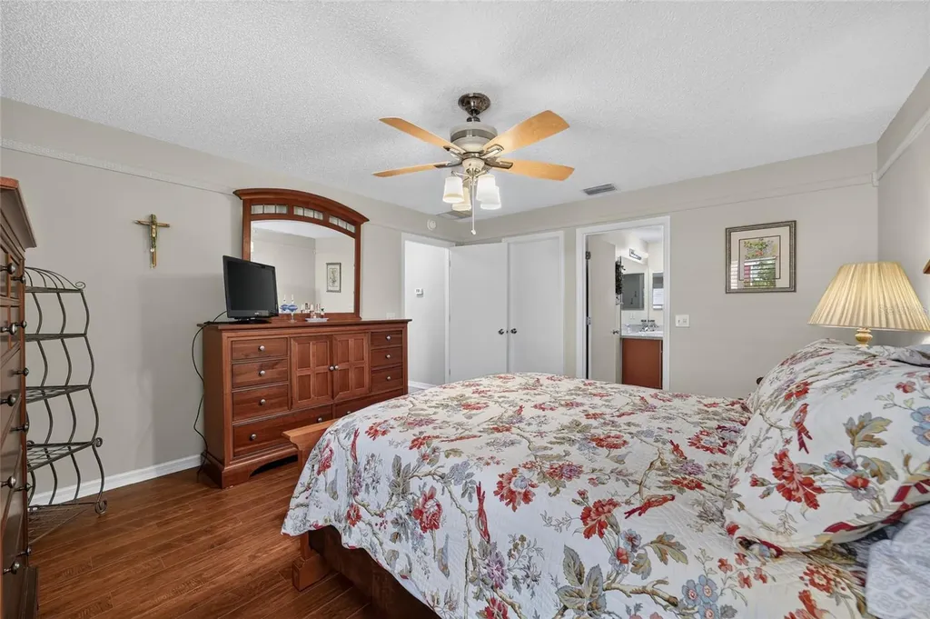 2240 Lowry Road The Villages FL 32162
