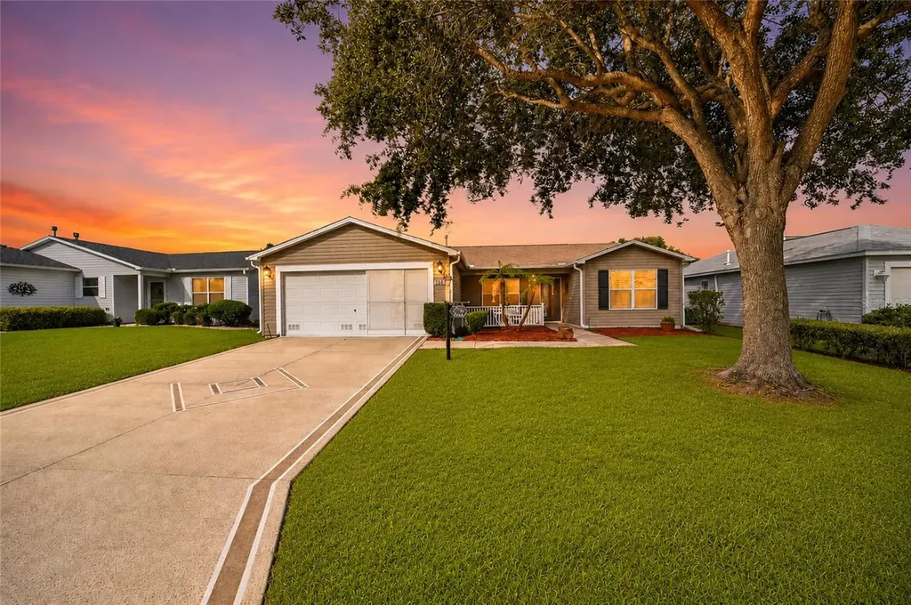 2240 Lowry Road The Villages FL 32162