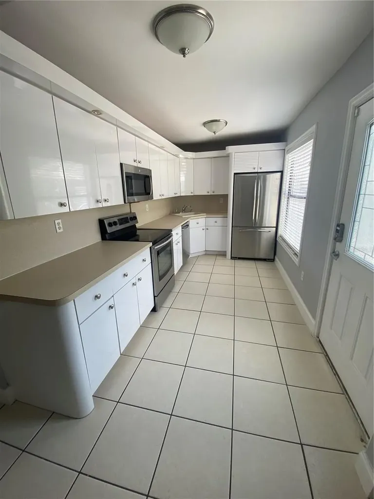 3008 W Main Street Tampa FL 33607