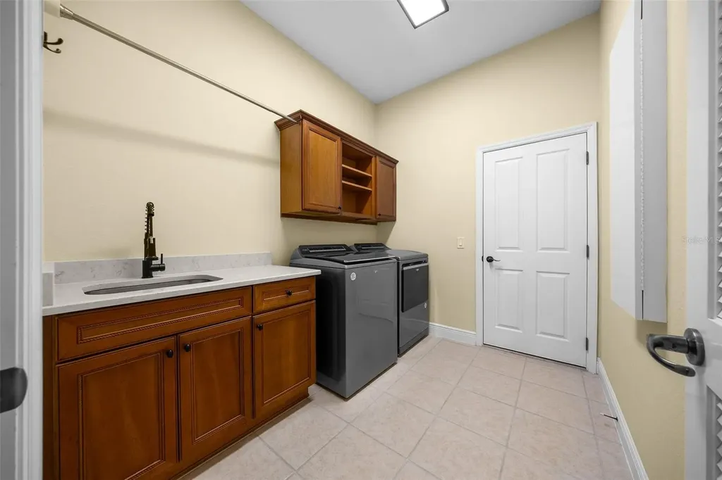 5092 NE 81st Boulevard Wildwood FL 34785
