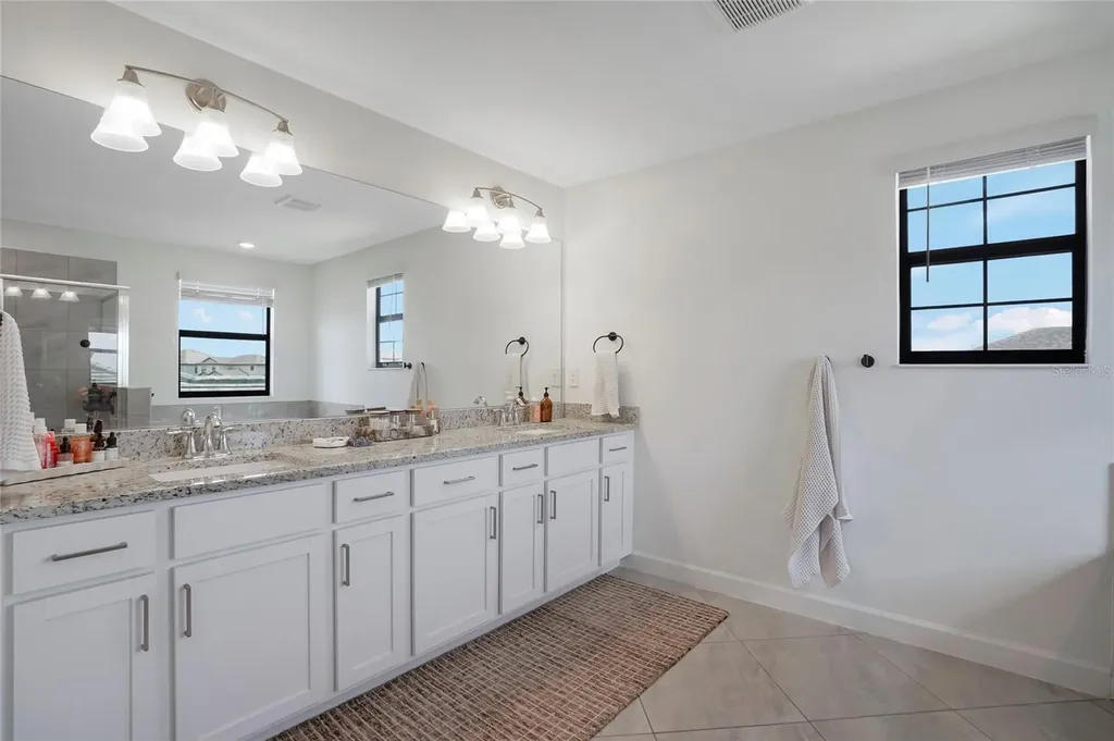 15859 Islandwalk Avenue Bradenton FL 34211