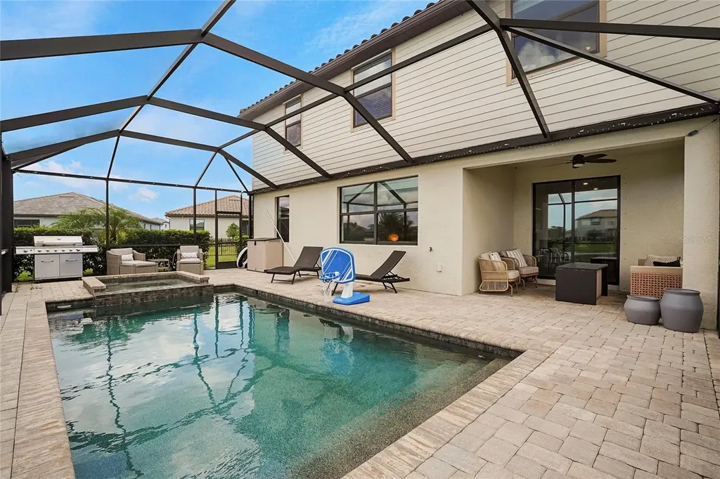 15859 Islandwalk Avenue Bradenton FL 34211