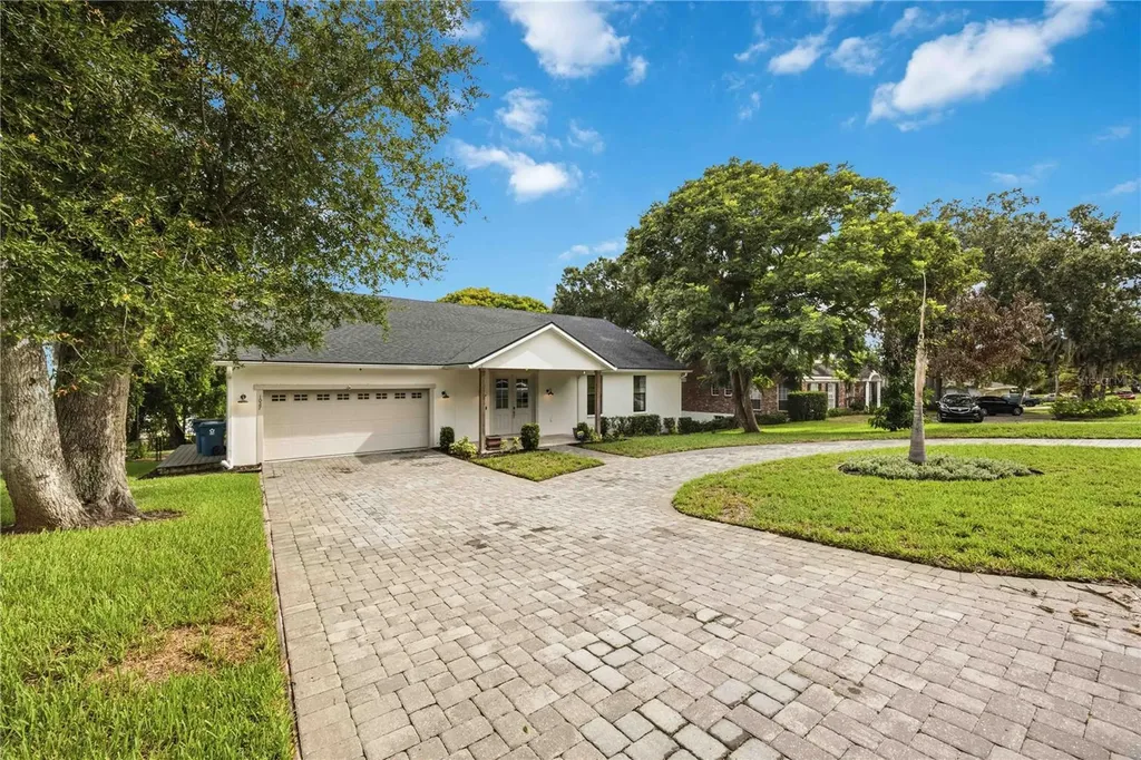 1027 Campbell Avenue Lake Wales FL 33853