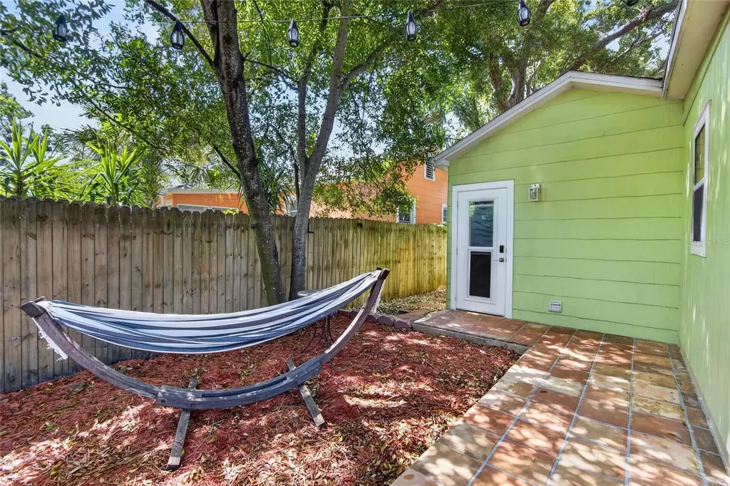 3625 8 Avenue N St Petersburg FL 33713