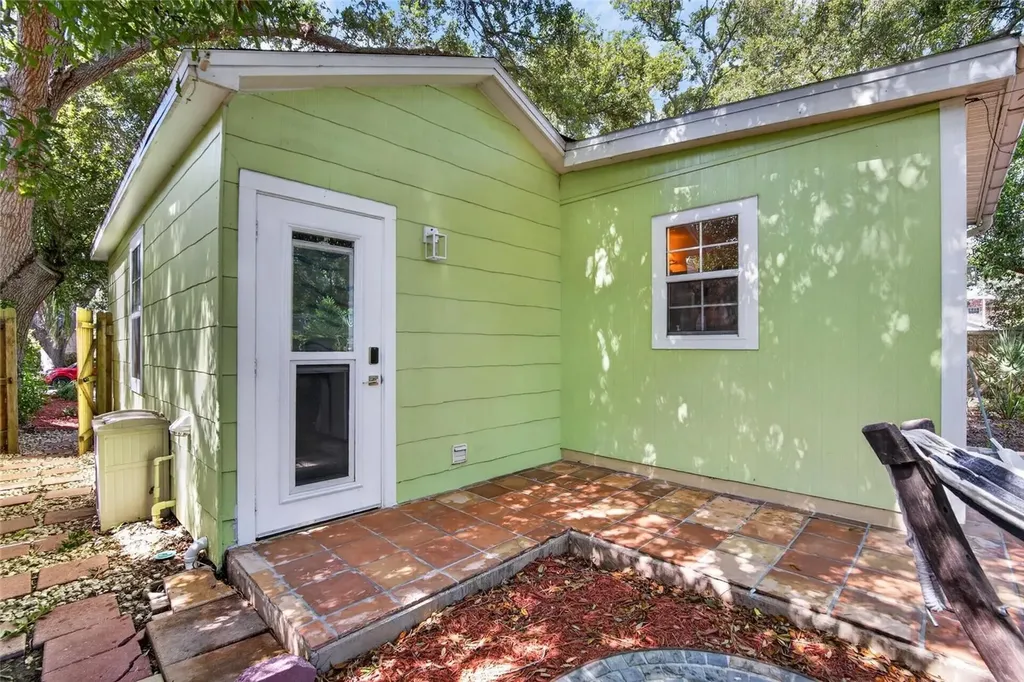 3625 8 Avenue N St Petersburg FL 33713