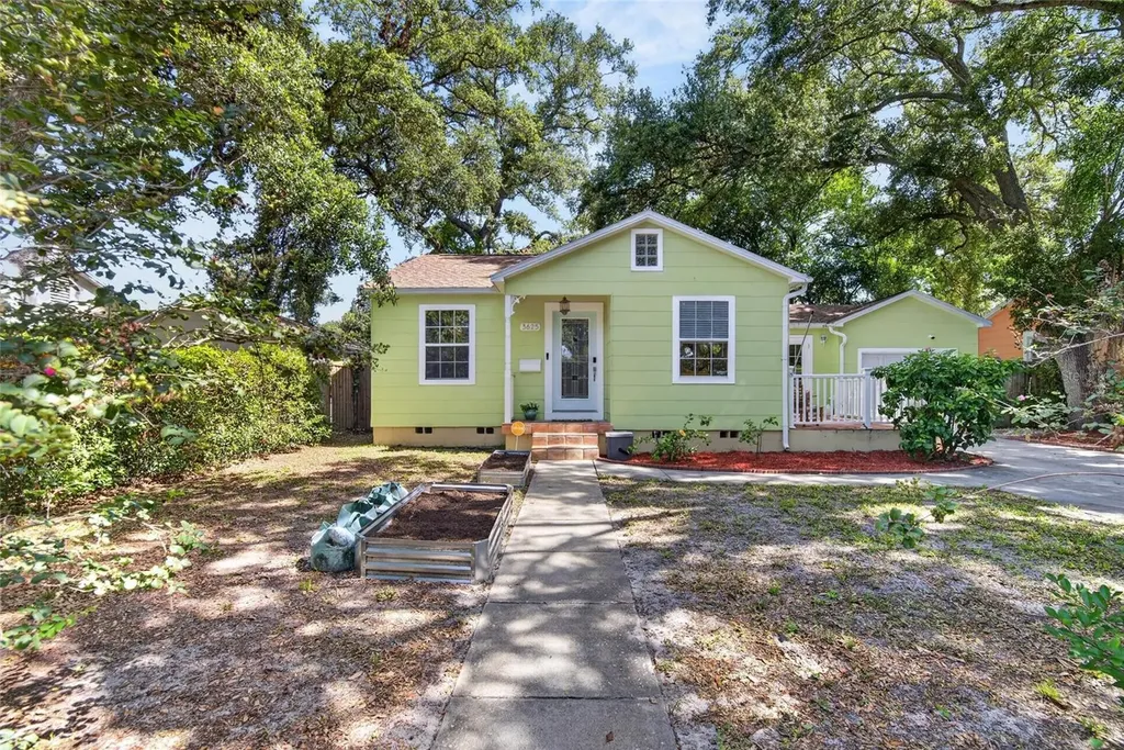 3625 8 Avenue N St Petersburg FL 33713